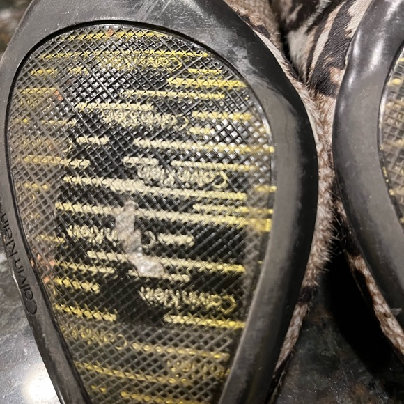 Gorgeous Calvin Klein Ponyhair wedge pumps 10 animal pattern comfort - Picture 7 of 7